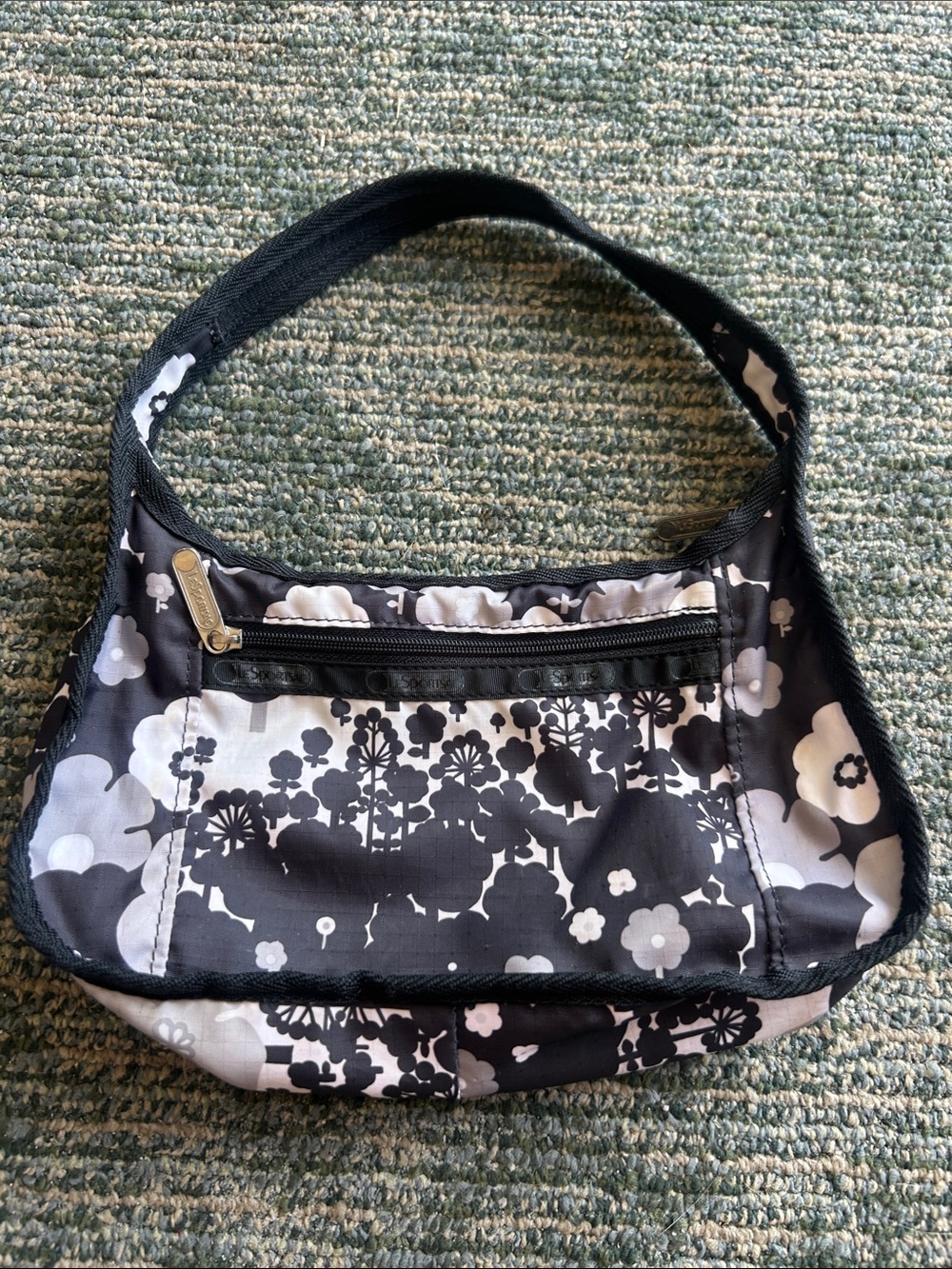 Le Sac Black & White Floral Shoulder Bag with Front Zip Pocket